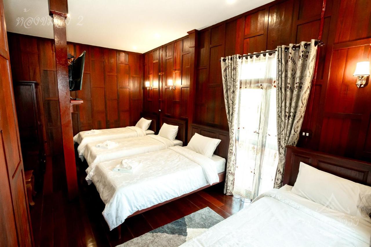 Baan Lhang Wangh บ้านหลังวัง Phitsanulok Exterior foto